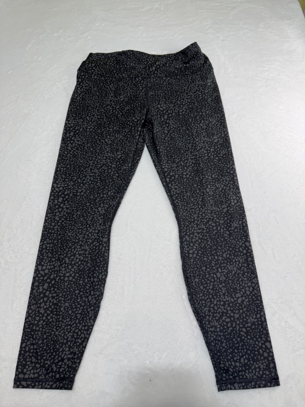 Fabletics Black and Grey Patterned PowerHold Leggings